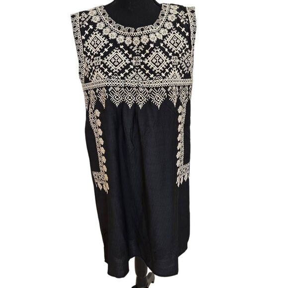 THML Dresses & Skirts - THML Womens Sofia Black Exotic Embroidered Detail Lined Dress Medium